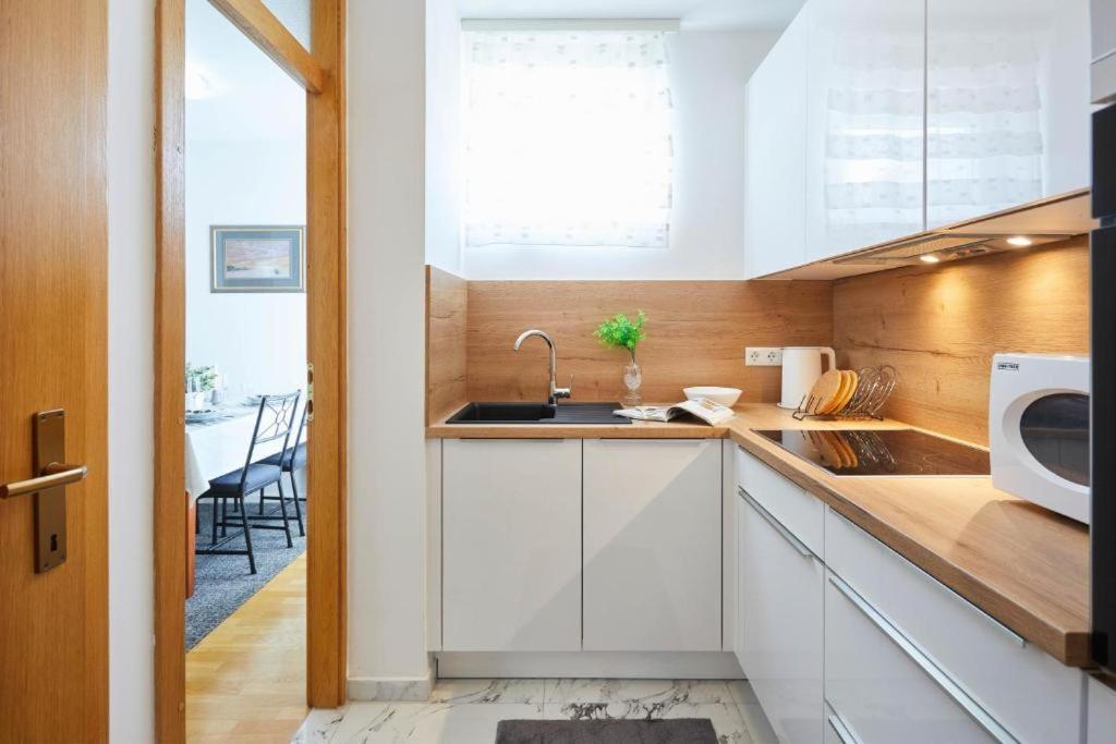 Apartment Madral Zagrzeb Zewnętrze zdjęcie