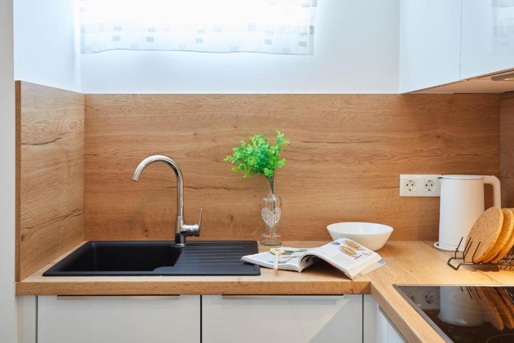 Apartment Madral Zagrzeb Zewnętrze zdjęcie