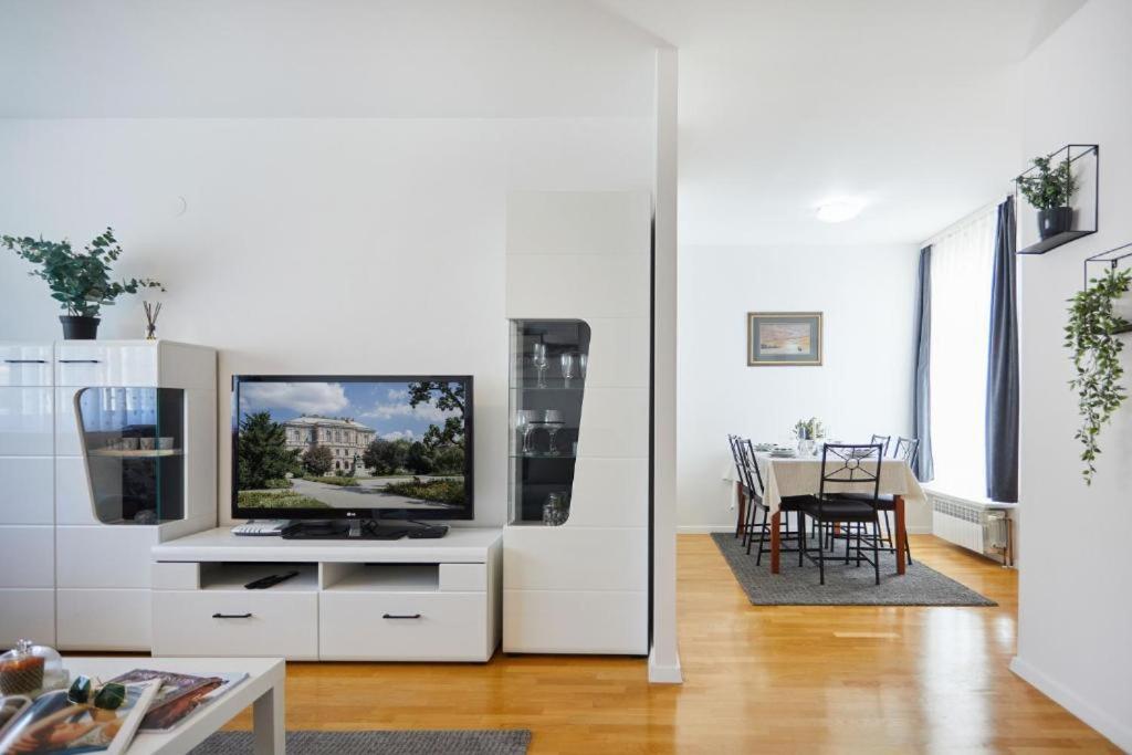 Apartment Madral Zagrzeb Zewnętrze zdjęcie